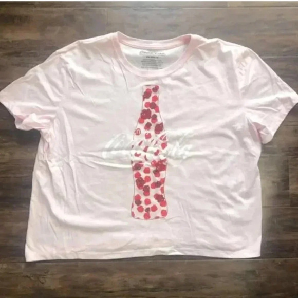 Coca- Cola Crop Top | Coca-Cola | Graphic Tee | Flowers | Pink Crop Top - Picture 6 of 6